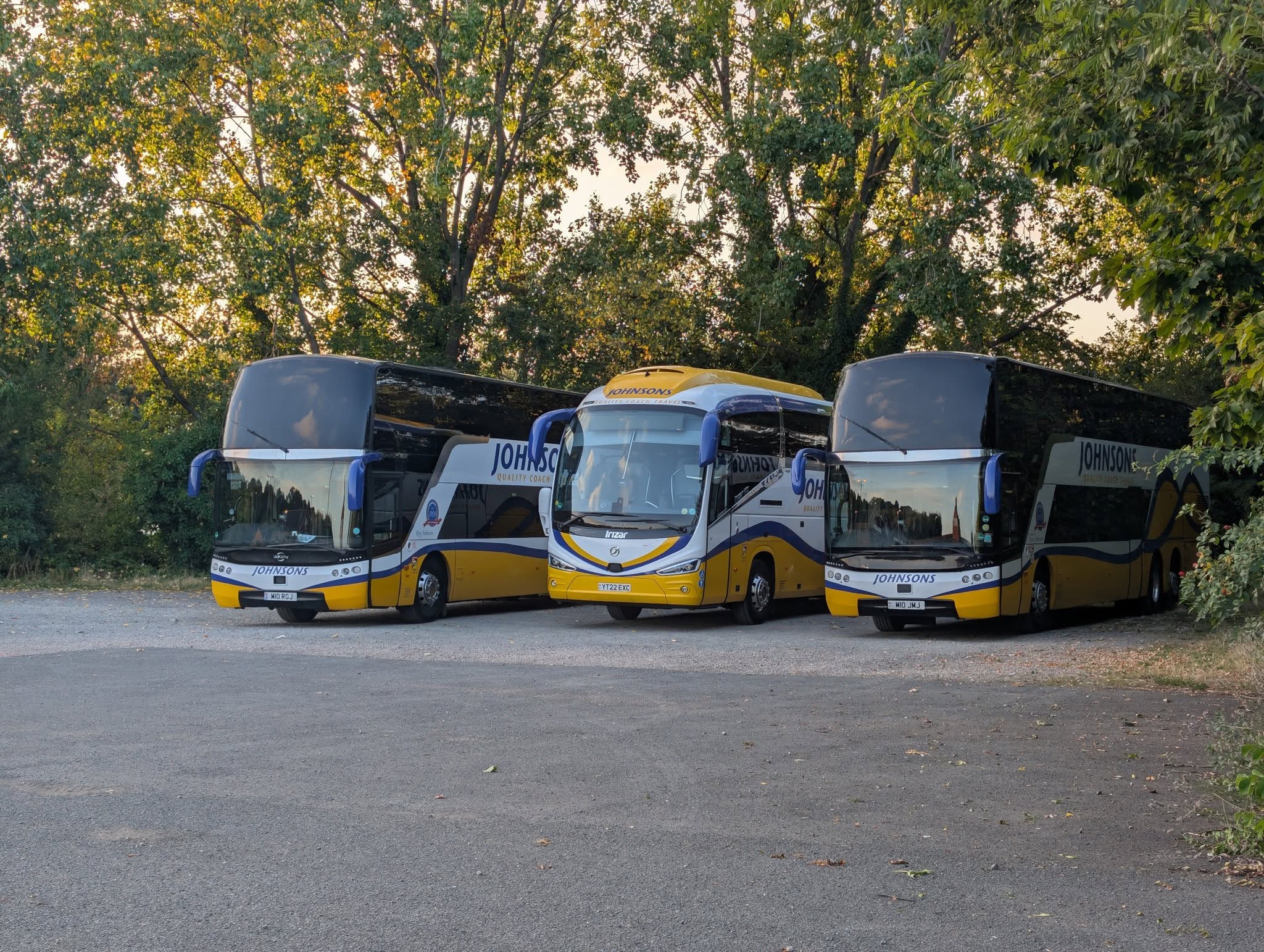 Johnsons Coaches Opens New Birmingham Depot to Drive Education and Corporate Growth 